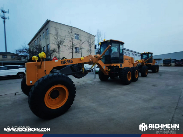 Suriname - 2 Units XCMG GR165 Motor Graders