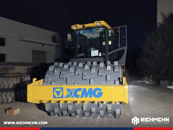 20221226_Kenya 1 XCMG Road Roller XS163J (10).jpg