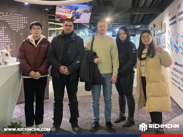 Russia Clients Visit RICHMCHN Office