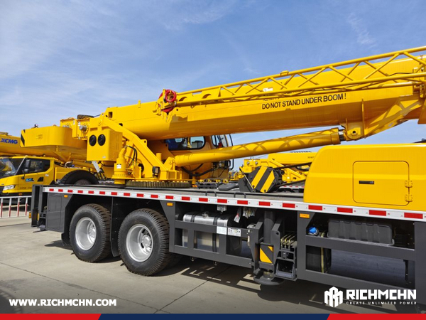 Armenia - 1 Unit XCMG QY25KD Truck Crane