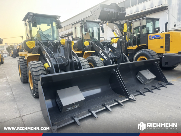 Antigua and Barbuda - 1 Unit XCMG LW300KN Wheel Loader