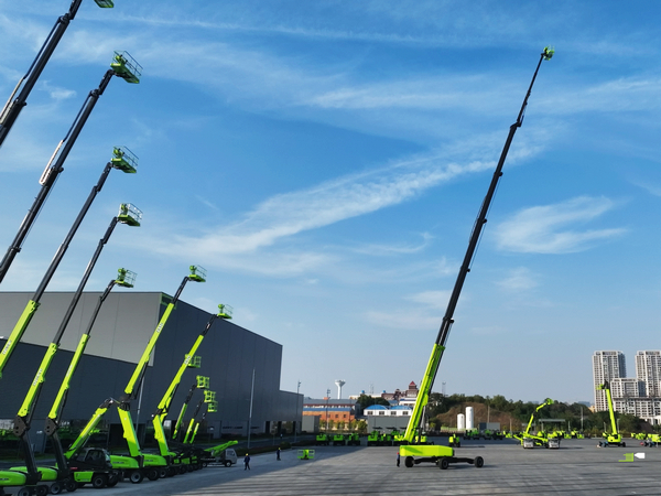 ZOOMLION ZT82J Boom Lift Delivered to UK