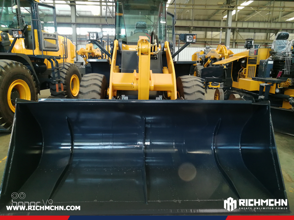 Brazil - 2 Units SINOMACH 937H Wheel Loaders