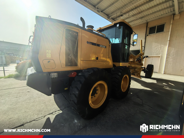 El Salvador - 2 Units XCMG GR2205T Motor Graders & XE60GA & XE17U Crawler Excavators