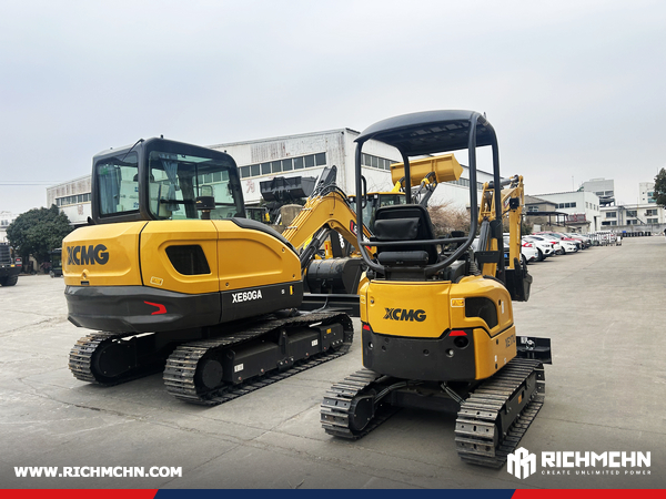 El Salvador - 2 Units XCMG GR2205T Motor Graders & XE60GA & XE17U Crawler Excavators