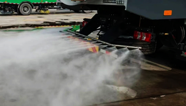 XCMG Launches All-Season Electric Sweeper