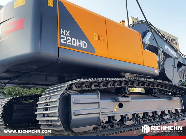 Algeria - 1 Unit HYUNDAI HX220HD Crawler Excavator