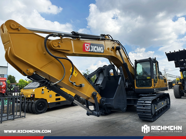 Marshall Islands - 1 Unit XCMG XE370G Crawler Ecavator