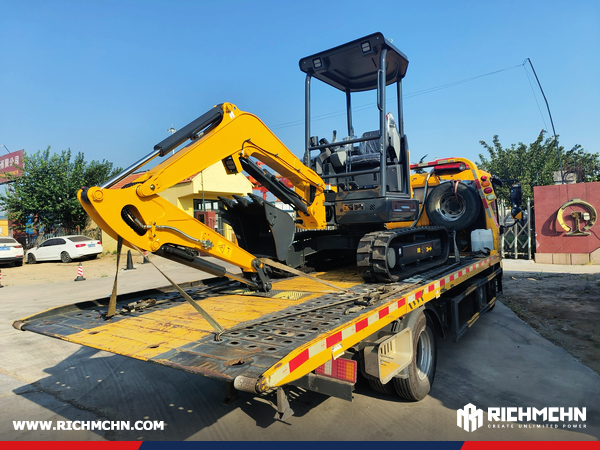 Ecuador- 1 Unit SHANTUI SE26SR-10 Micro Crawler Hydraulic Excavator