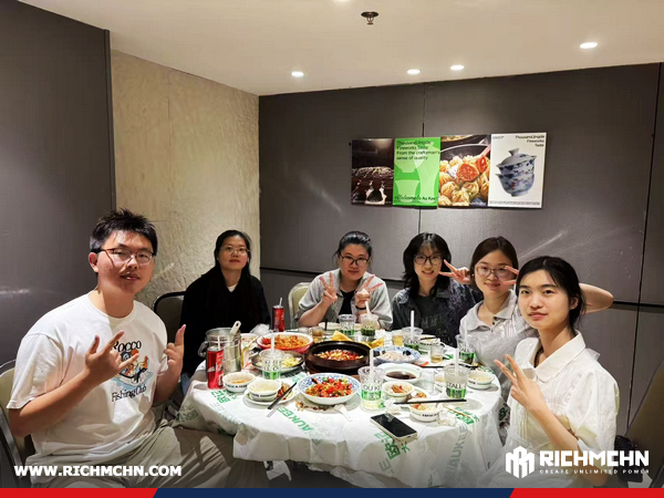 RICHMCHN Holds Team-Building Gathering to Strengthen Team Spirit