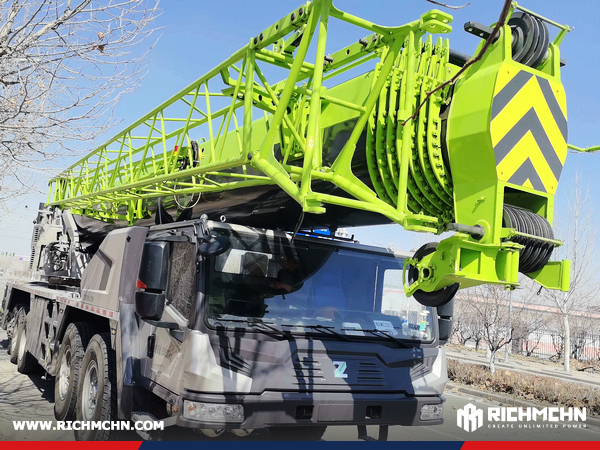 Uzbekistan - 1 Unit ZOOMLION ZTC120V562 & 2 ZTC1300A863-1 Truck Cranes