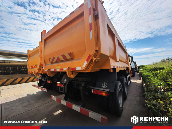 Algeria - 1 Unit SHACMAN F2000 Dump Truck