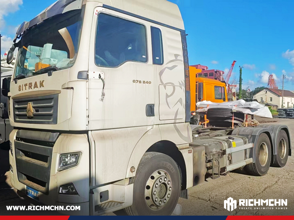 Algeria - 2 Units SINOTRUK SITRAK ZZ4256V384HC1B Tractor Trucks
